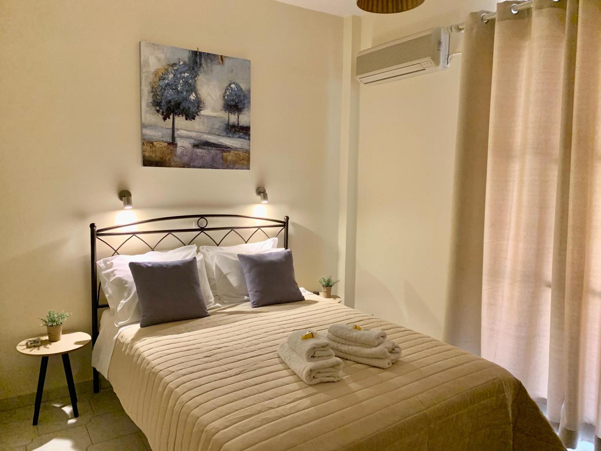 Costas Rooms Aegina Exterior foto