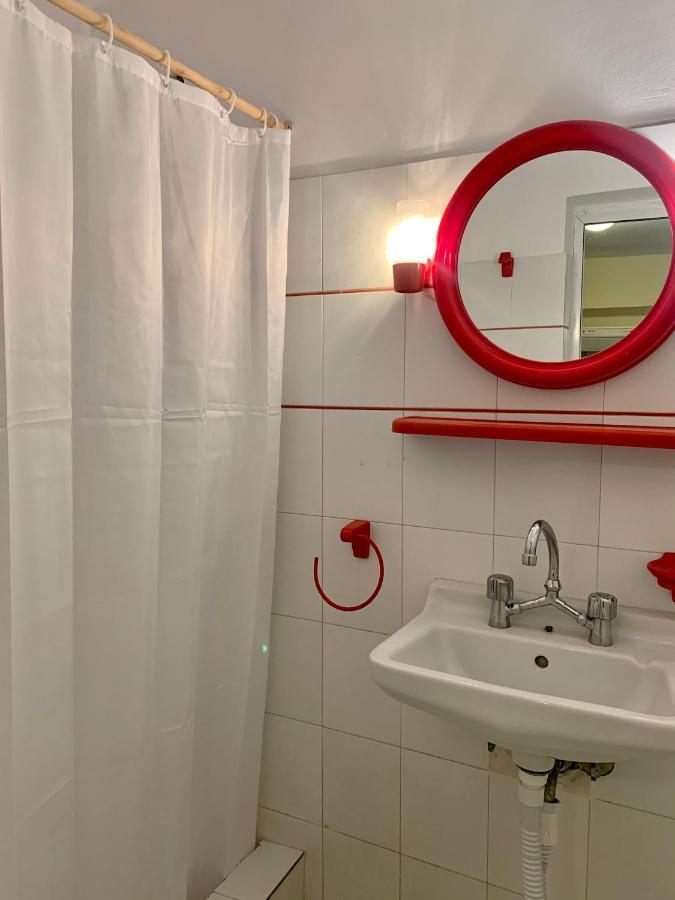 Costas Rooms Aegina Exterior foto