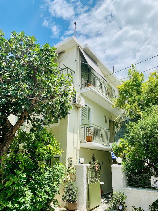 Costas Rooms Aegina Exterior foto