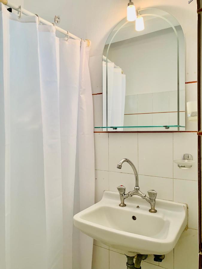 Costas Rooms Aegina Exterior foto